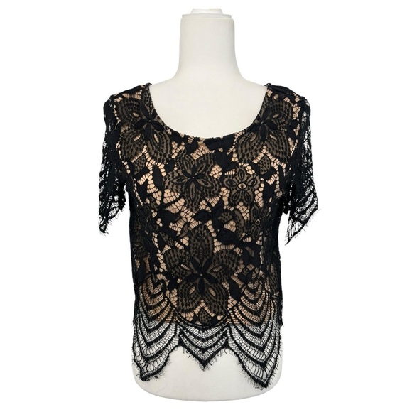 Express Black Asymmetrical Cropped Blouse - Picture 1 of 13